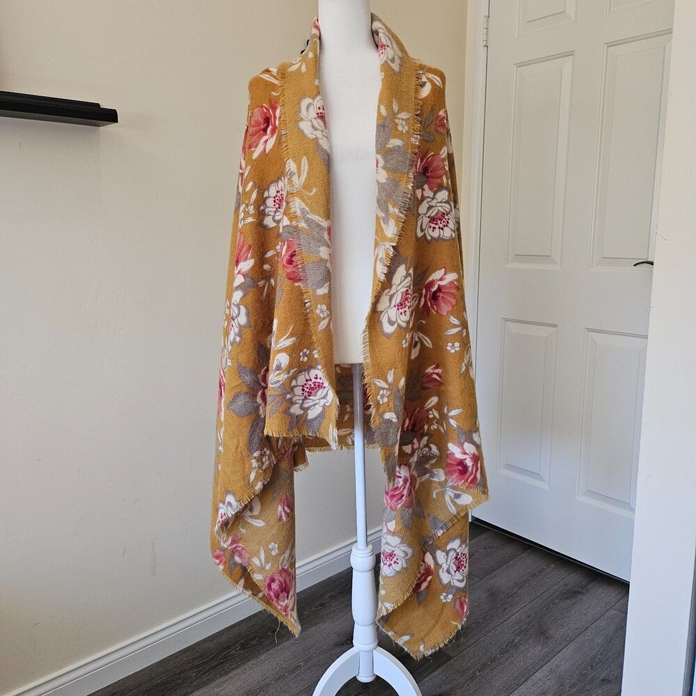 Lucky Brand Large Woven Scarf Wrap Floral Gold Pink Gray Boho Granny 41  x 74